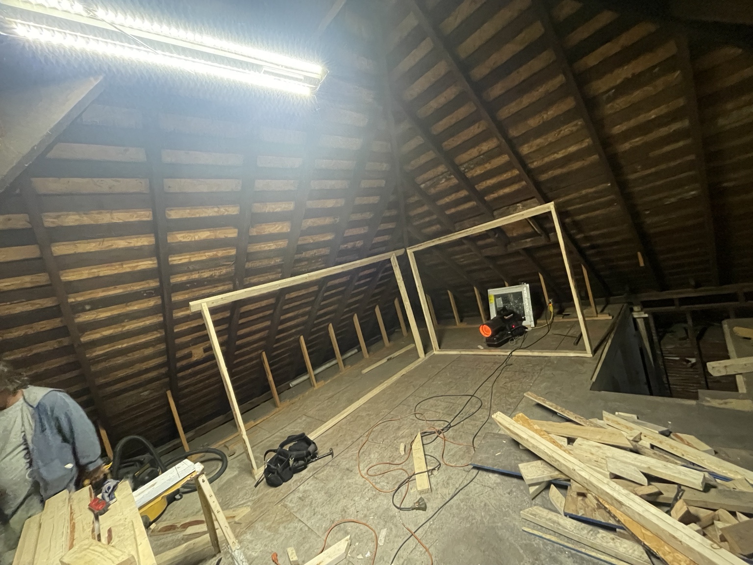 Parkway Avenue - Interior Framing